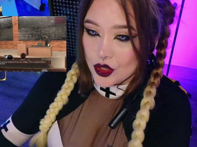 Laura-Wicked live webcam show