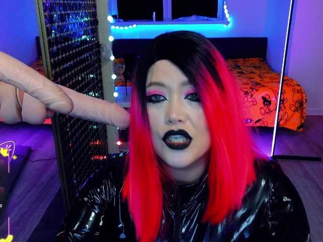 Laura-Wicked's BongaCams show and profile