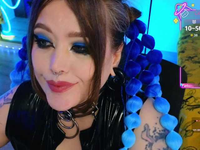 Laura-Wicked