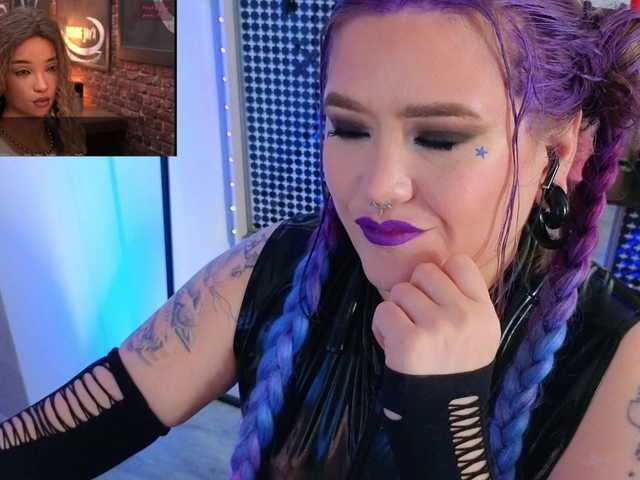 Laura-Wicked live cam on BongaCams