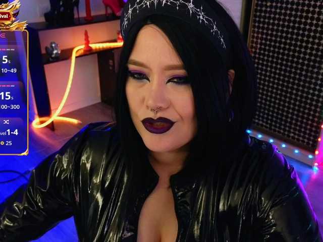 Laura-Wicked live cam on BongaCams
