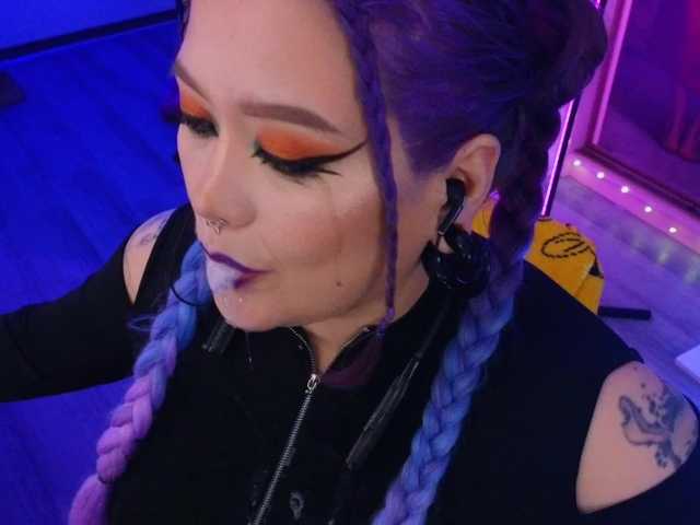 Laura-Wicked