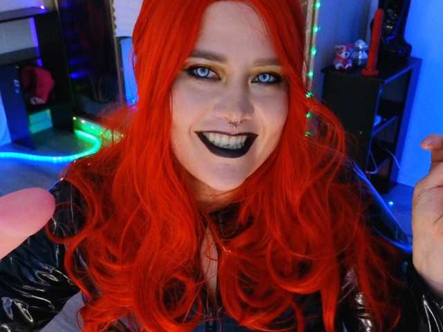 Laura-Wicked live cam preview