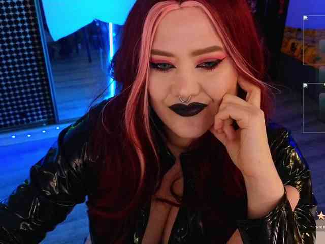Laura-Wicked webcam