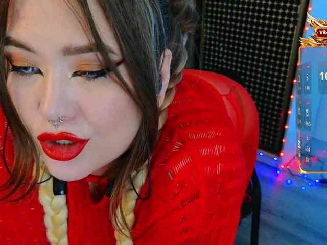 Laura-Wicked webcam