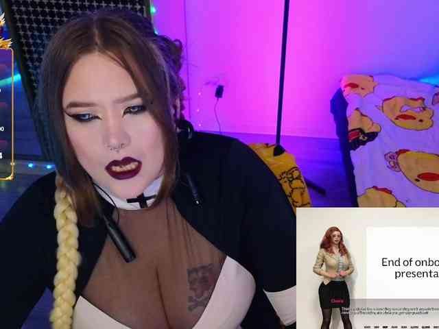 Laura-Wicked webcam