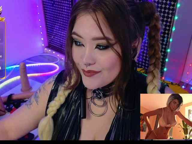 Laura-Wicked webcam