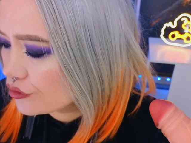Laura-Wicked Laura-Wicked