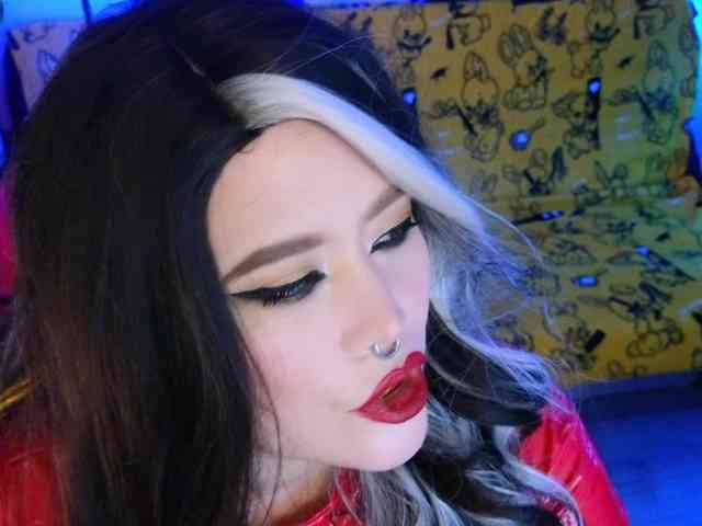 Laura-Wicked