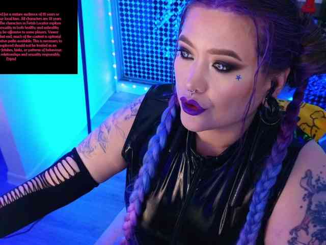 Laura-Wicked webcam