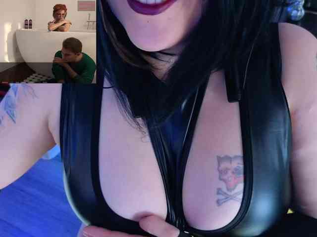 Laura-Wicked webcam