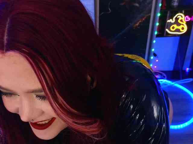 Laura-Wicked webcam