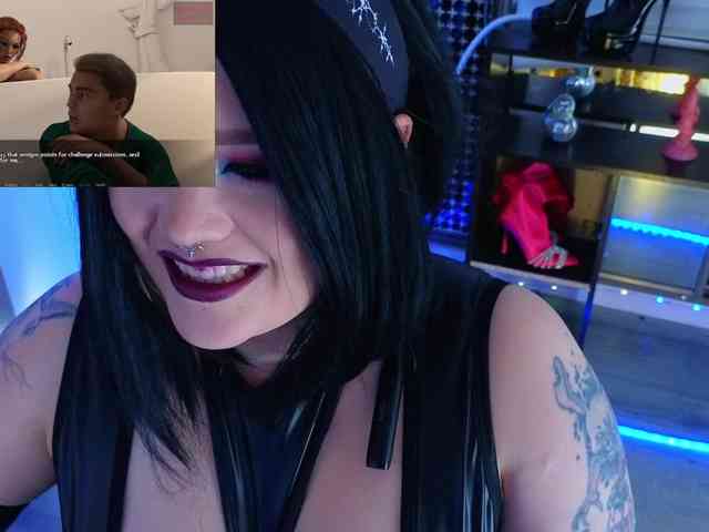 Laura-Wicked webcam