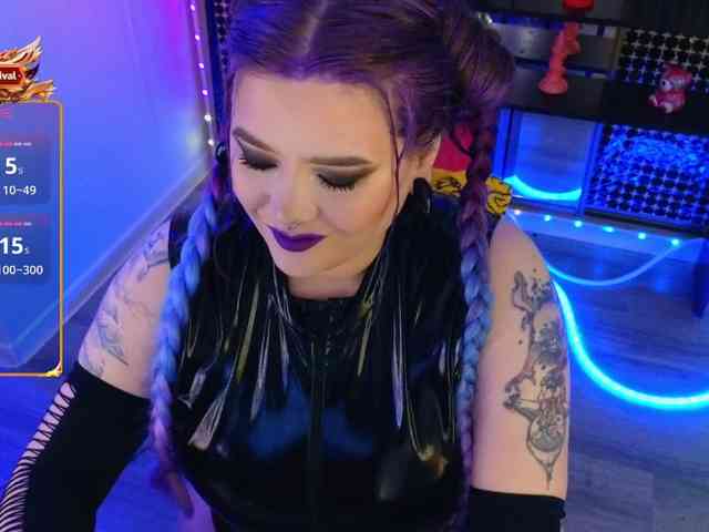 Laura-Wicked webcam