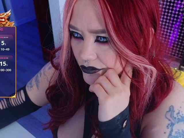 Laura-Wicked webcam
