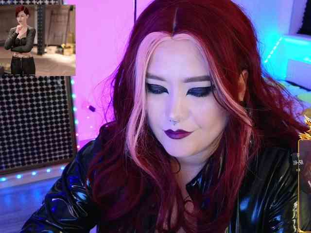 Laura-Wicked webcam
