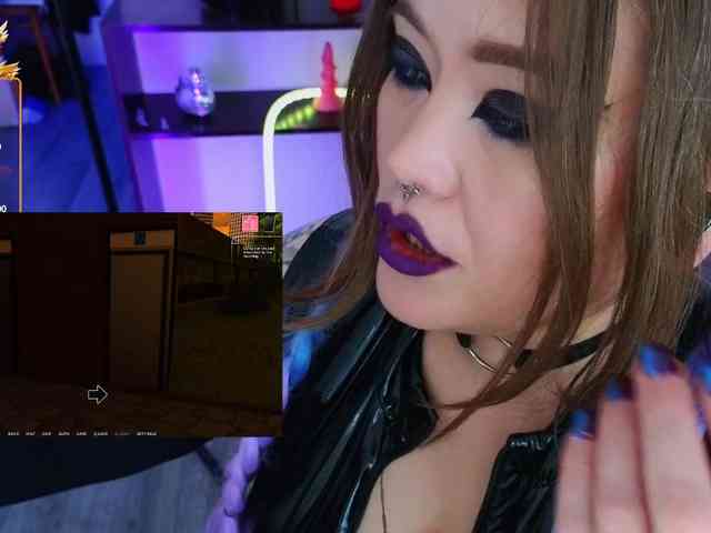 Laura-Wicked webcam