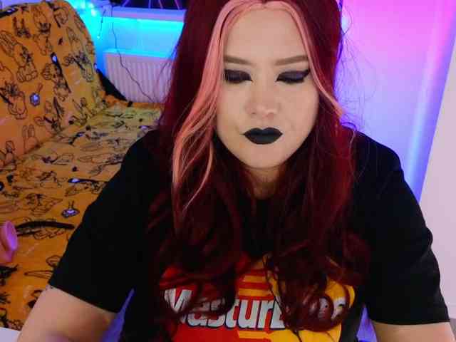 Laura-Wicked webcam