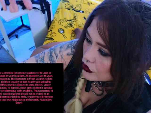Laura-Wicked webcam