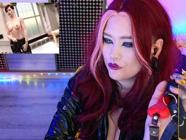 Laura-Wicked webcam