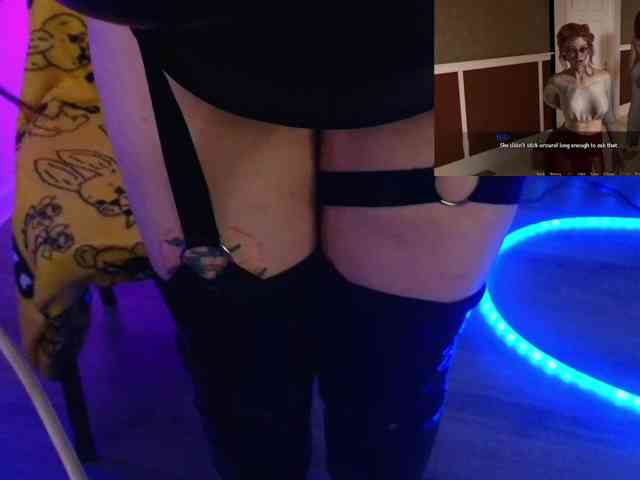 Laura-Wicked webcam