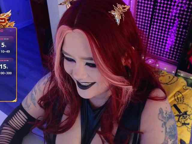 Laura-Wicked webcam
