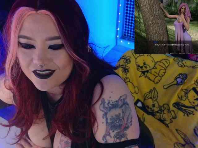 Laura-Wicked webcam