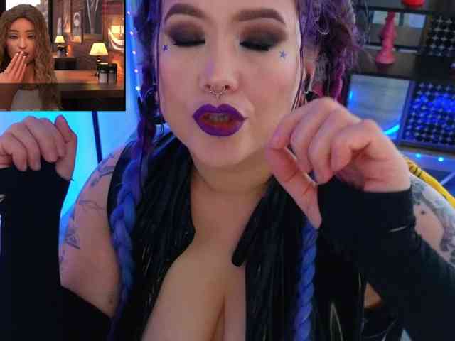 Laura-Wicked webcam