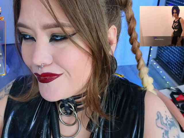 Laura-Wicked webcam
