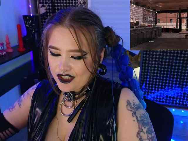Laura-Wicked webcam