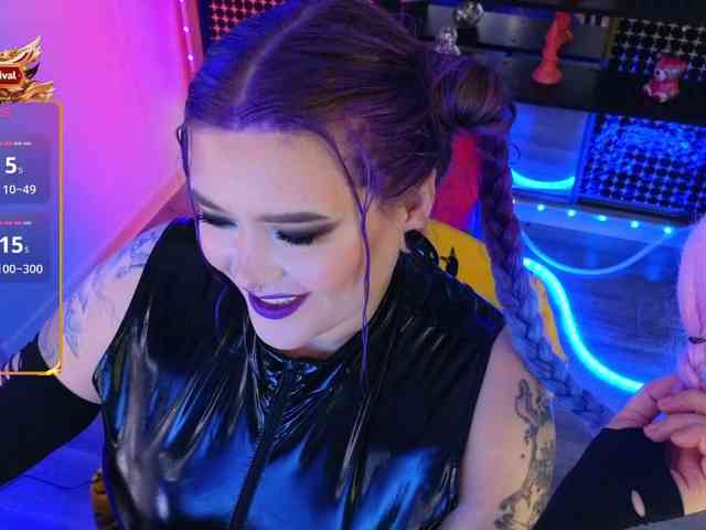 Laura-Wicked webcam