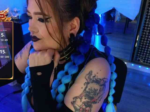 Laura-Wicked webcam