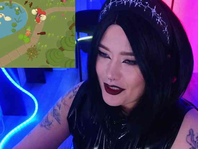 Laura-Wicked webcam