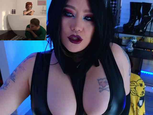 Laura-Wicked webcam
