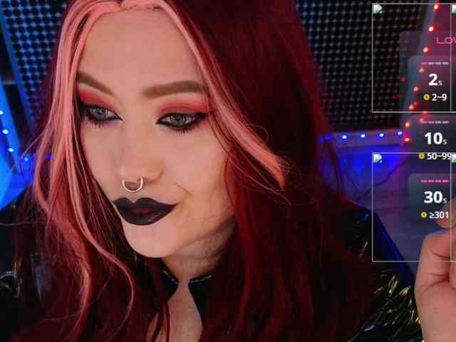 Laura-Wicked webcam