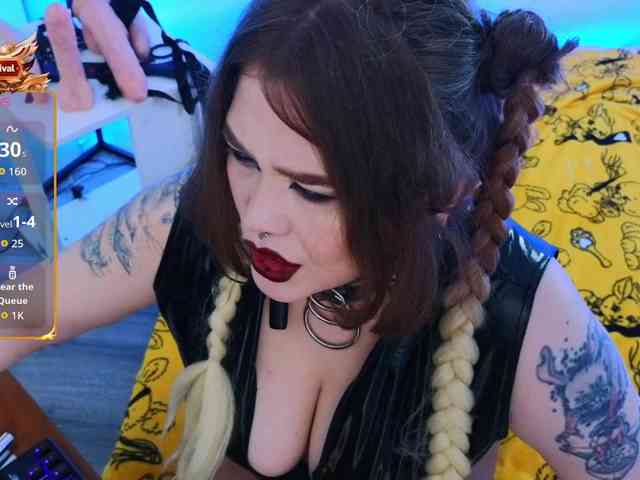 Laura-Wicked webcam