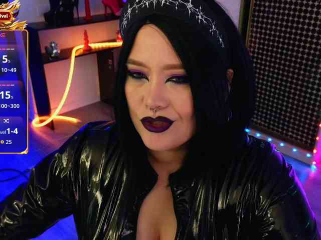 Laura-Wicked webcam