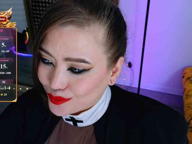 Laura-Wicked webcam