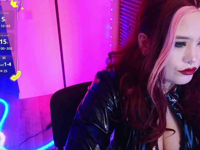 Laura-Wicked webcam