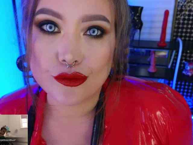 Laura-Wicked webcam