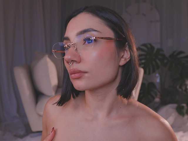 AmyArmstrong live cam on BongaCams