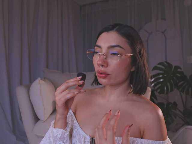 AmyArmstrong live cam on BongaCams