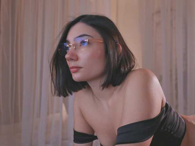 AmyArmstrong live cam on BongaCams