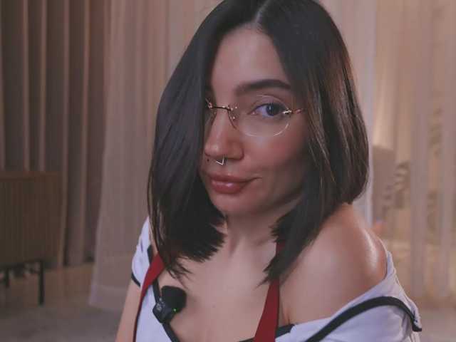 AmyArmstrong live cam on BongaCams