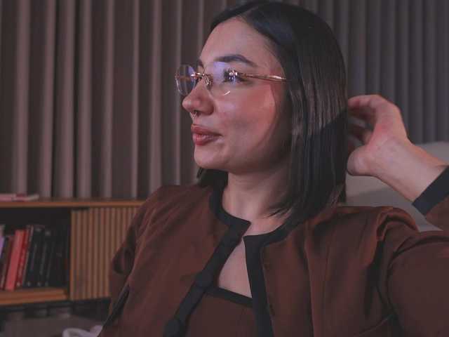 AmyArmstrong live cam on BongaCams