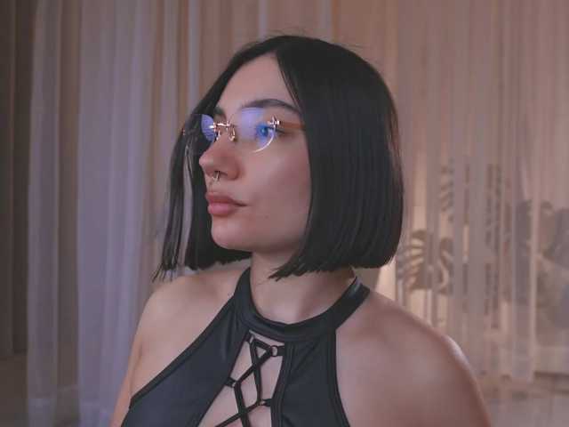 AmyArmstrong live cam on BongaCams