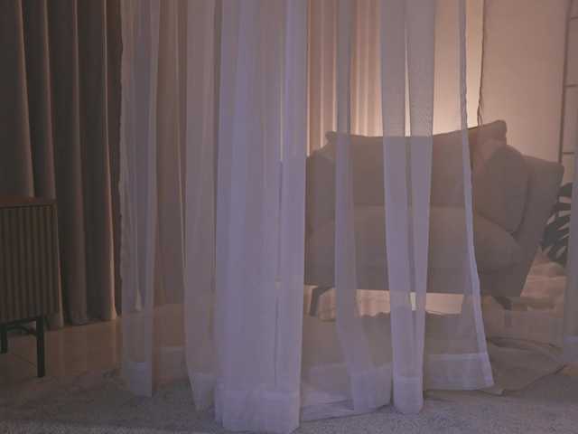 AmyArmstrong live cam on BongaCams