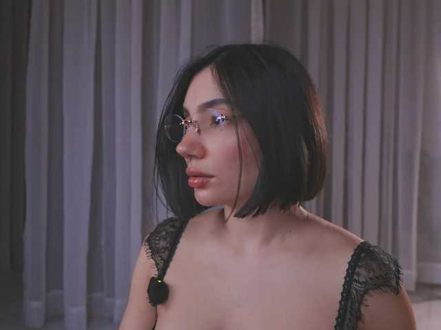 AmyArmstrong live cam on BongaCams
