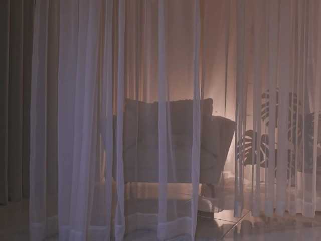 AmyArmstrong live cam on BongaCams