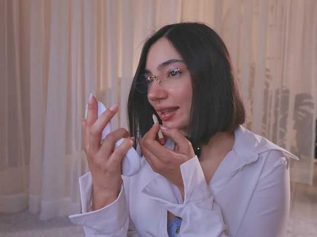 AmyArmstrong live cam on BongaCams